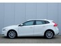 Volvo V40 T3 AUT6 152PK Dynamic Edition | Stoelverwarming | Lederen bekleding | Parkeercamera achter | Automaat | Trekhaak | Dealeronderhouden