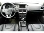 Volvo V40 T3 AUT6 152PK Dynamic Edition | Stoelverwarming | Lederen bekleding | Parkeercamera achter | Automaat | Trekhaak | Dealeronderhouden