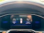 Volkswagen Taigo 1.0 TSI R-Line Business | Clima | Camera | Pano | DSG