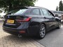 BMW 3-Serie Touring 330e Business Edition Plus I 293PK I Camera I Trekhaak I Ambiente I Full Led I Stoel & Stuurverw. I Half/Leder