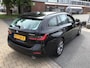 BMW 3-Serie Touring 330e Business Edition Plus I 293PK I Camera I Trekhaak I Ambiente I Full Led I Stoel & Stuurverw. I Half/Leder