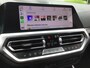 BMW 3-Serie Touring 330e Business Edition Plus I 293PK I Camera I Trekhaak I Ambiente I Full Led I Stoel & Stuurverw. I Half/Leder