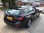BMW 3-Serie Touring 330e Business Edition Plus I 293PK I Camera I Trekhaak I Ambiente I Full Led I Stoel & Stuurverw. I Half/Leder