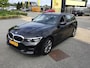 BMW 3-Serie Touring 330e Business Edition Plus I 293PK I Camera I Trekhaak I Ambiente I Full Led I Stoel & Stuurverw. I Half/Leder