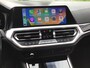 BMW 3-Serie Touring 330e Business Edition Plus I 293PK I Camera I Trekhaak I Ambiente I Full Led I Stoel & Stuurverw. I Half/Leder
