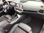 BMW 3-Serie Touring 330e Business Edition Plus I 293PK I Camera I Trekhaak I Ambiente I Full Led I Stoel & Stuurverw. I Half/Leder