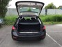 BMW 3-Serie Touring 330e Business Edition Plus I 293PK I Camera I Trekhaak I Ambiente I Full Led I Stoel & Stuurverw. I Half/Leder