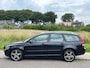 Volvo V50 2.4 Elan ECC Audio/CD Leder/stof LMV 18" Cruisecontrol ABS TCS ESP EBD Dakrails Trekhaak Dealeronderhoud Nieuwe Apk!