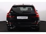 Volvo XC60 T6 Recharge AWD Plus Black Edition - LONG RANGE - Luchtvering - Panorama/schuifdak - IntelliSafe Assist & Surround - 360º Camera - Harman/Kardon audio - Adaptieve LED koplampen - Verwarmde voorstoelen, stuur & achterbank - Parkeersensoren voor & achter - Elektr. bedienb. voorstoelen met geheugen - Head up display - Draadloze tel. lader - 21' LMV
