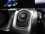 Mercedes-Benz EQB 250+ AMG Line 71 kWh | Panoramaschuifdak | Head-up display | Keyless go | Verstelbare demping| Smartphone-integratie |