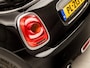 MINI Cooper Mini Cabrio 1.5 Black Sport Automaat (NAVIGATIE, LED KOPLAMPEN, CLIMATE, CRUISE, SPORTSTOELEN, PARKEERSENSOREN, ARMSTEUN, NIEUWSTAAT)