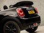 MINI Cooper Mini Cabrio 1.5 Black Sport Automaat (NAVIGATIE, LED KOPLAMPEN, CLIMATE, CRUISE, SPORTSTOELEN, PARKEERSENSOREN, ARMSTEUN, NIEUWSTAAT)