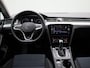 Volkswagen Passat Variant 1.4 TSI PHEV GTE Business 218 PK | Automaat | Trekhaak Elektrisch Uitklapbaar, Mechanisch Inklapbaar | Ergo-Comfort Bestuurdersstoel Met Elektrische Rugleuningverstelling | Navigatie | Achterklep Elektrisch | Stoelverwarming