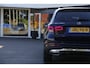 Mercedes-Benz GLC 300e 4MATIC Plug in hybride PHEV*Perfect MB Onderh.*1ste Eig*Elek. Trekhaak/Digi. Cockpit/Sfeer/Keyless Entry+Go/Half Leder/Stoelverw./Camera/LED/Rijstrook/Rem.ass./Elek. Klep/Parkeersens.V+A/18 inch LM*