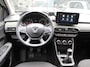 Dacia Jogger TCe 100 Bi-Fuel Extreme 5p. / DEALER ONDERHOUDEN / CAMERA / CRUISE / CLIMATE / KEYLESS / PDC A / PRIVACY GLASS / APPLE CARPLAY / ANDROID AUTO / DAB / 16'' LMV