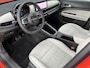 Fiat 600 600e 54 kWh La Prima | Navigatie | Achteruitrijcamera | Stoelverwarming | Keyless Entry