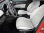 Fiat 600 600e 54 kWh La Prima | Navigatie | Achteruitrijcamera | Stoelverwarming | Keyless Entry
