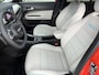 Fiat 600 600e 54 kWh La Prima | Navigatie | Achteruitrijcamera | Stoelverwarming | Keyless Entry