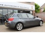BMW 1-Serie 118i 5 DEURS / AUTOMAAT / LEER / NAVIGATIE / PDC