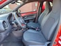 Toyota Aygo X ENVY JBL-AUDIO LED PRIVACY GLASS 18'' LM-VELGEN NAVI DRAADLOZE TELEFOONLADER NL-AUTO APPLE/ANDROID CAMERA CLIMA AD-CRUISE APPLE/ANDROID