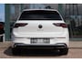 Volkswagen Golf 204PK Style Edition eHybrid Inclusief €2000,- inruilvoordeel | 'App-Connect' draadloze smartphone integratie | Afstandscontrolesysteem (Front Assist) | Automatische afstandsregeling (Adaptive Cruise Control)