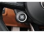 Alfa Romeo Giulia 2.0T Sprint | Achteruitrijcamera | Airco (automatisch) | Aluminium interieur afwerking