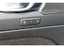 Volvo XC40 2.0 B4 Plus Black Edition Adaptieve Cruise Control met Pilot Assist | Premium audio by Harman Kardon | Parkeercamera | Park Assist voor + achter | Verwarmbare voorstoelen + stuurwiel | 20'' Lichtmetalen wielen