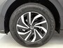 Volkswagen Polo 1.0 TSI Life Edition 95 PK | Navigatie | Climate control | Ruiten getint | LED koplampen | Adaptive cruise control | 15" Lichtmetalen velgen | Digital cockpit | Apple Carplay draadloos | Draadloos laden telefoon | Android Auto draadloos |