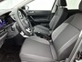 Volkswagen Polo 1.0 TSI Life Edition 95 PK | Navigatie | Climate control | Ruiten getint | LED koplampen | Adaptive cruise control | 15" Lichtmetalen velgen | Digital cockpit | Apple Carplay draadloos | Draadloos laden telefoon | Android Auto draadloos |