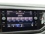 Volkswagen Polo 1.0 TSI Life Edition 95 PK | Navigatie | Climate control | Ruiten getint | LED koplampen | Adaptive cruise control | 15" Lichtmetalen velgen | Digital cockpit | Apple Carplay draadloos | Draadloos laden telefoon | Android Auto draadloos |
