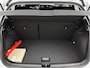 Volkswagen Polo 1.0 TSI Life Edition 95 PK | Camera | Climate control | Apple Carplay | Parkeersensoren achter | Navigatie | 15" Lichtmetalen velgen | LED koplampen | Android Auto | Telefoon draadloos laden | Ruiten getint |