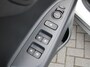 Kia Stonic 1.0 T-GDi MHEV DynamicPlusLine | Stuur-/stoelverwarming | Camera | Clima | Cruise | 16" LM | Navi | LED | Keyless |