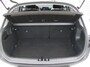 Kia Stonic 1.0 T-GDi MHEV DynamicPlusLine | Stuur-/stoelverwarming | Camera | Clima | Cruise | 16" LM | Navi | LED | Keyless |