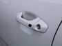 Kia Stonic 1.0 T-GDi MHEV DynamicPlusLine | Stuur-/stoelverwarming | Camera | Clima | Cruise | 16" LM | Navi | LED | Keyless |