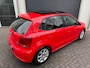 Volkswagen Polo 1.2 TSI Highline 105 PK DSG Panoramadak/Xenon/LED/Climate/Cruise/PDC/Stoelverwarming/Armsteun/5-Deurs/Apk 02-2026