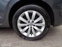 Volkswagen Touran 1.5 TSI Comfortline Business 7p/Airco/Pano/Stoelverw/Camera/Carplay/Navi/Trekhaak/Lm velgen/LED/1st eig