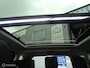 Volkswagen Touran 1.5 TSI Comfortline Business 7p/Airco/Pano/Stoelverw/Camera/Carplay/Navi/Trekhaak/Lm velgen/LED/1st eig