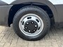 IVECO Daily 35C17 3.0 410 Automaat Palfinger Laadkraan Airco Cruise controle Trekhaak 3500kg trekgewicht Camera Open laadbak Pick-up P-up Bakwagen Euro 5