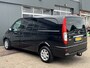 Mercedes-Benz Vito 116 CDI 320 Lang DC Luxe Automaat Airco Cruise control 2000kg trekgewicht Telefoonvoorbereiding Stuurwielbedinging Schuifdeur 5-persoons parkeersensoren voor en achter Euro 5