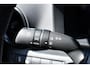 Toyota C-HR 1.8 Hybrid 140 Dynamic Limited Automaat 140pk | Stuur- + stoelverwarming | Parkeersensoren voor + achter | Dodehoekdetectie |