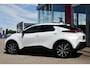 Toyota C-HR 1.8 Hybrid 140 Dynamic Limited Automaat 140pk | Stuur- + stoelverwarming | Parkeersensoren voor + achter | Dodehoekdetectie |