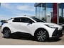 Toyota C-HR 1.8 Hybrid 140 Dynamic Limited Automaat 140pk | Stuur- + stoelverwarming | Parkeersensoren voor + achter | Dodehoekdetectie |