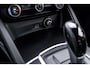Alfa Romeo Stelvio 2.0 T AWD Q4 200 PK Aut. 1e Eig Xenon Leder Black Optic Stoelverwarming Camera 20''