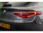 Alfa Romeo Stelvio 2.0 T AWD Q4 200 PK Aut. 1e Eig Xenon Leder Black Optic Stoelverwarming Camera 20''