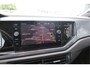 Volkswagen Polo 1.0 TSI 85kw 116pk Highline R-Line , Panoramadak, Led , PDC, Cruise, Carplay , Achteruitrijcamera , Sportstoelen , Actieve demping .DAB+, etc .