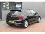 Volkswagen Polo 1.0 TSI 85kw 116pk Highline R-Line , Panoramadak, Led , PDC, Cruise, Carplay , Achteruitrijcamera , Sportstoelen , Actieve demping .DAB+, etc .