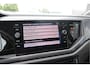 Volkswagen Polo 1.0 TSI 85kw 116pk Highline R-Line , Panoramadak, Led , PDC, Cruise, Carplay , Achteruitrijcamera , Sportstoelen , Actieve demping .DAB+, etc .