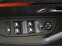 Peugeot e-2008 EV Active 50 kWh | 16 inch lichtmetalen velgen | Remote services | Parkeersensoren | Cruise control | Hill-hold functie |