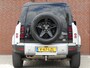 Land Rover Defender 3.0 D200 90 MHEV Grijs kenteken Luchtvering/Trekhaak/LED