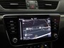 Skoda Superb Combi 1.4 TSI iV Sportline Business | Pano dak | Trekhaak | Stoelverwarming | Camera |